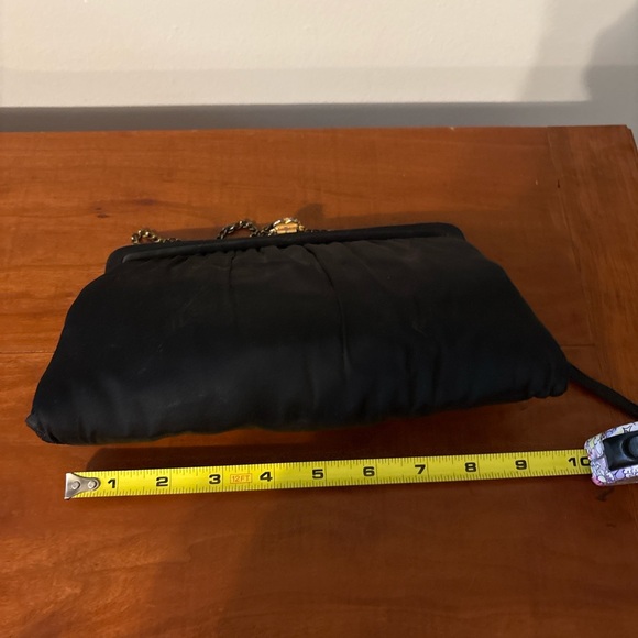 Vintage Black Satin Evening Clutch Gold Chain Strap Floral Clasp - Picture 3 of 5